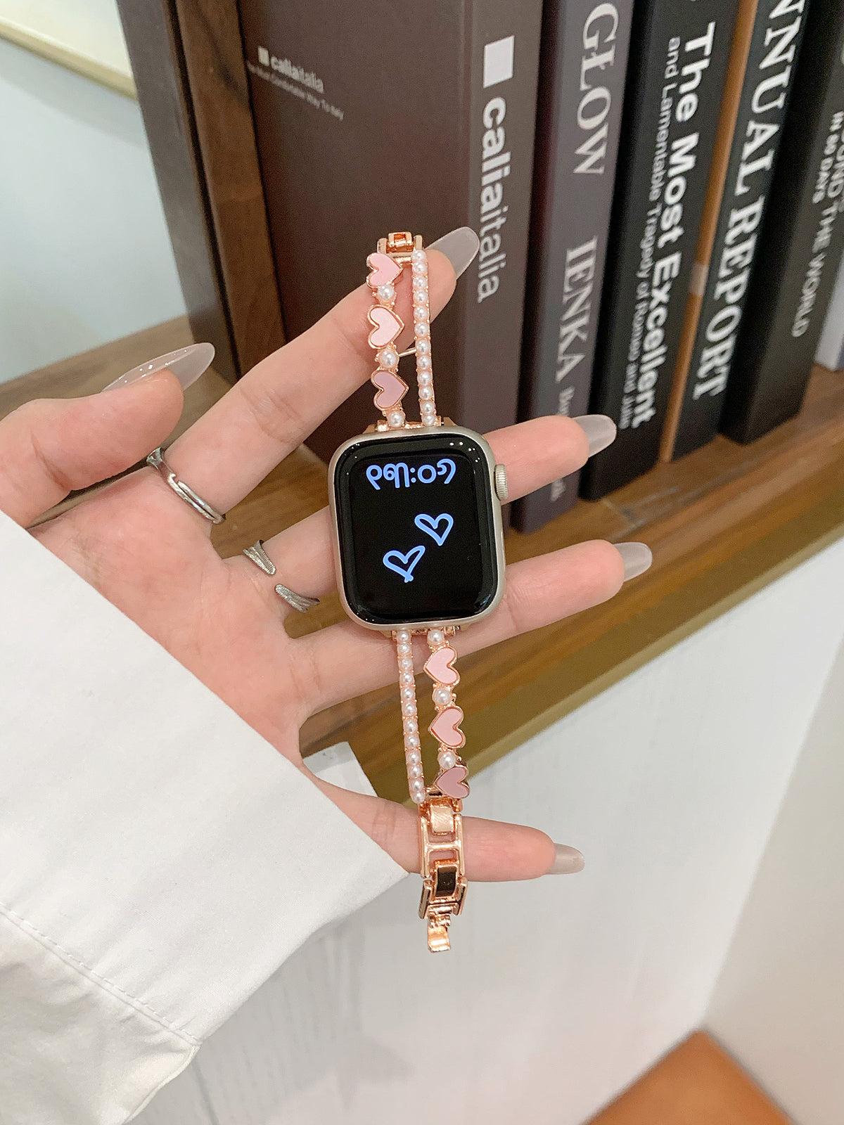 Heart Pearl Bracelet Band for Apple Watch — Faux Pearl Strands, Enamel Hearts, Fits 38–49mm
