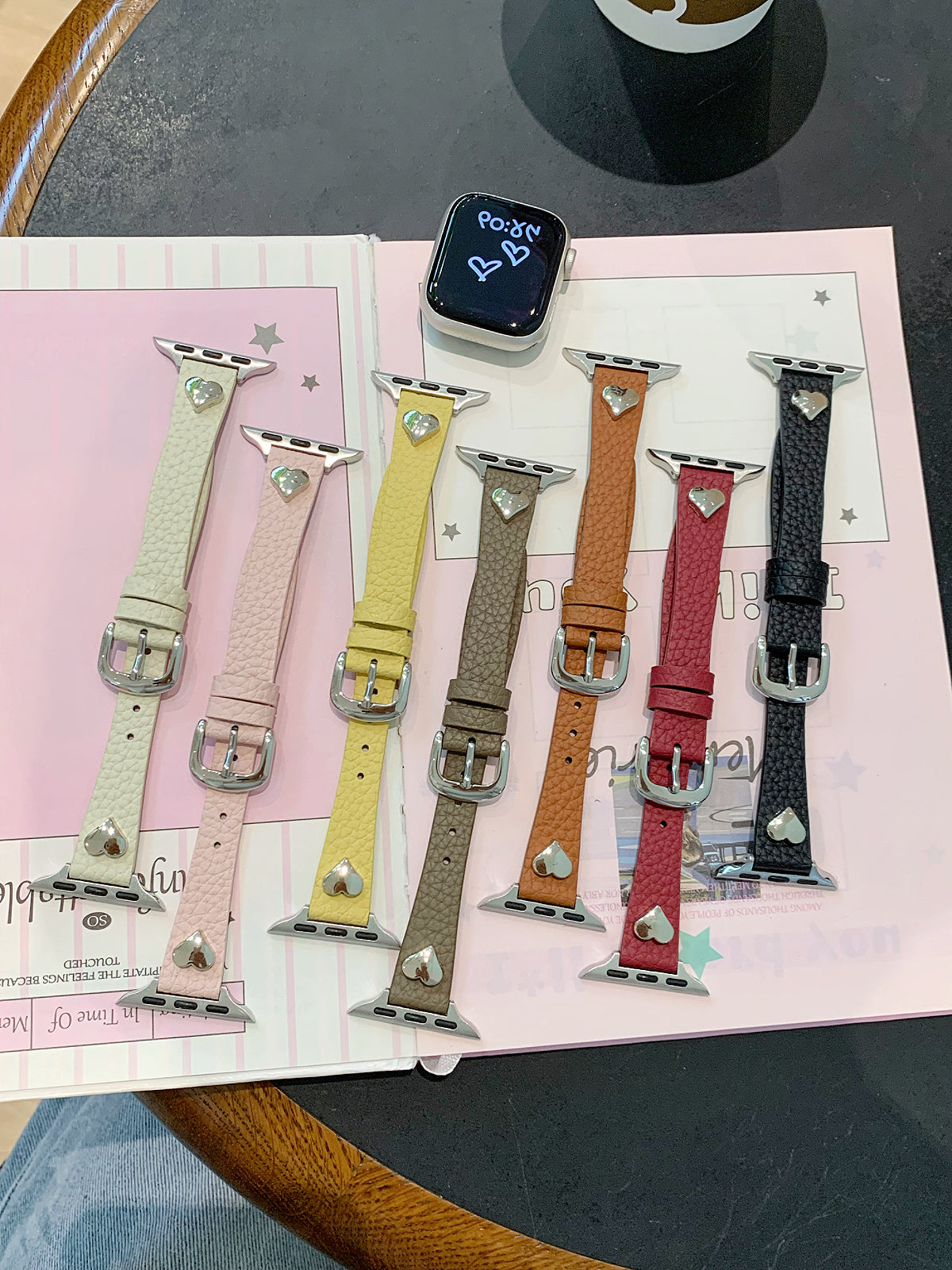 Heart-Studded Slim Leather Watch Band for Apple Watch — Soft Pebbled Leather, 7 Colors, Fits 38–49mm