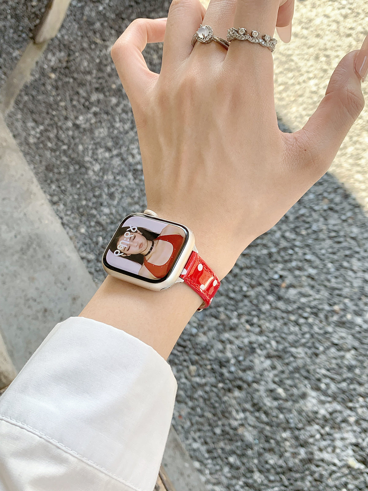 Bracelle Polka Dot Leather Band for Apple Watch — Slim Glossy Strap, 4 Colors, 38–49mm