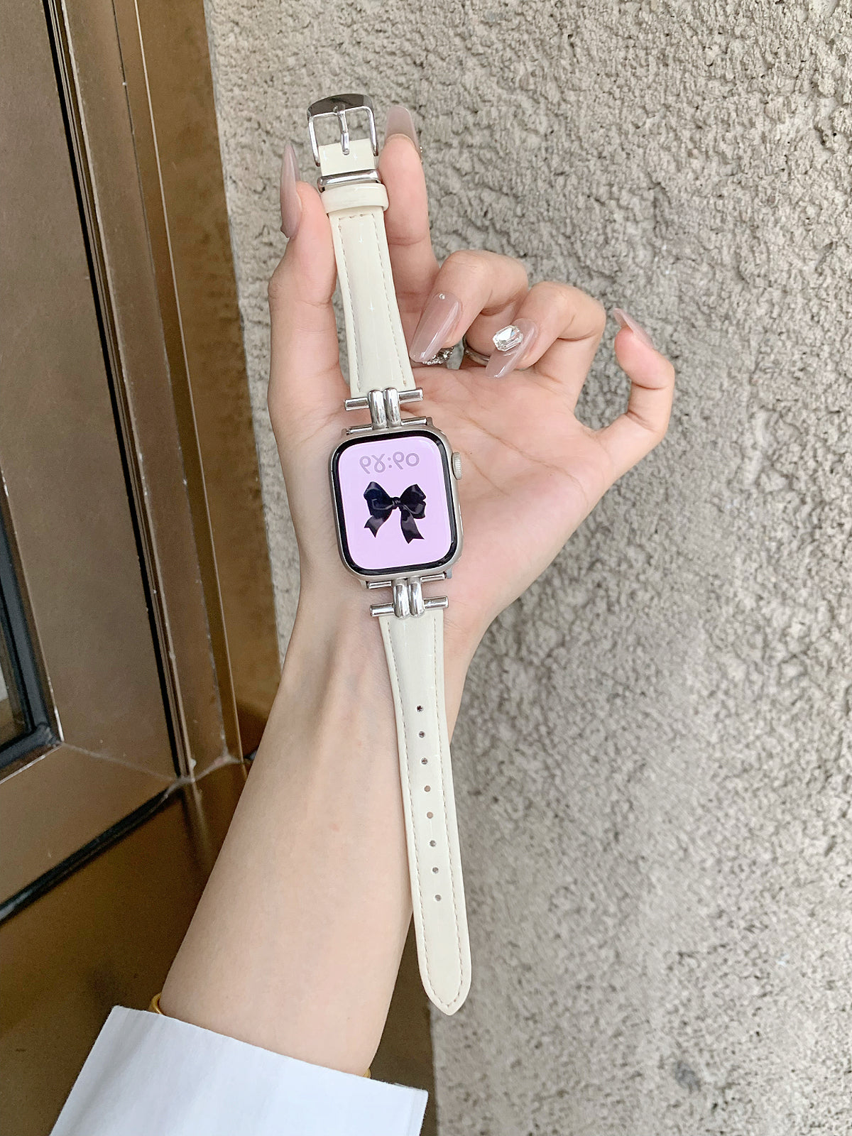 Bracelle Leather Band for Apple Watch with Polished Metal Lugs — Dress Watch Style, 4 Colors, 38–49mm