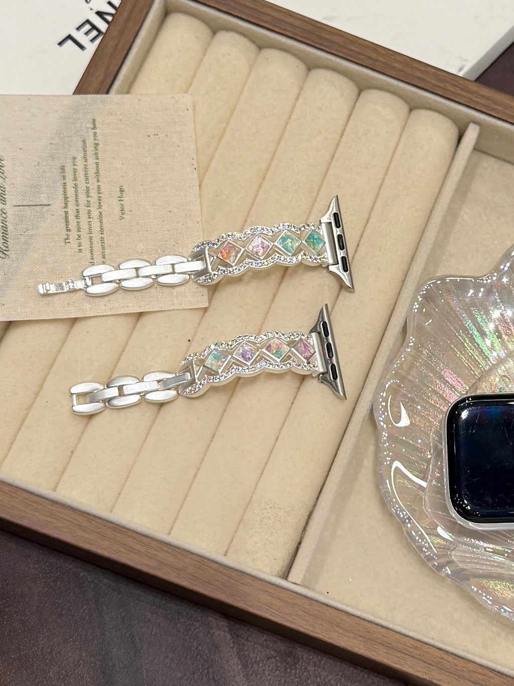 Bracelle Metal Band for Apple Watch — Kite-Cut Aurora Stones, Woven Links, 38–49mm